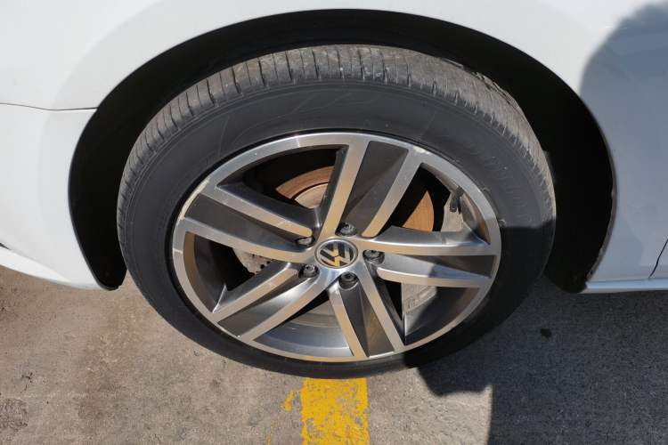 Used Volkswagen FAW-Volkswagen CC 2015 1.8TSI Luxury Model
