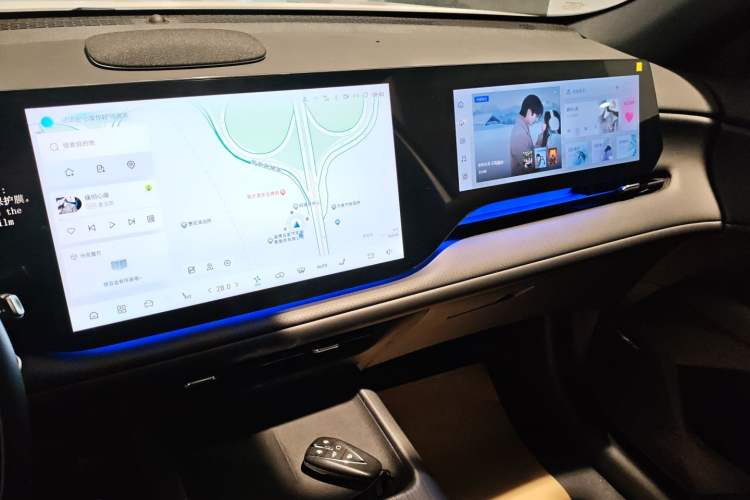 Used Changan CS75 PLUS 2025 4th Generation UItra 2.0T New Blue Whale Smart Intelligent Powertrain Version