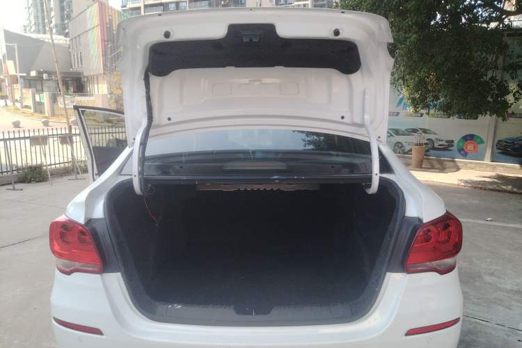 Used Chevrolet Cavalier 2018 320 Automatic Enjoyment Edition
