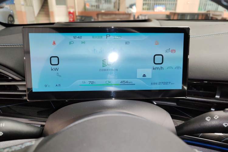 Used BYD Seal 2022 700 km Long-Range Rear-Wheel-Drive Version
