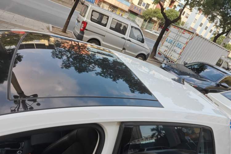 Used Volkswagen Golf 2018 230TSI Automatic Luxury Version