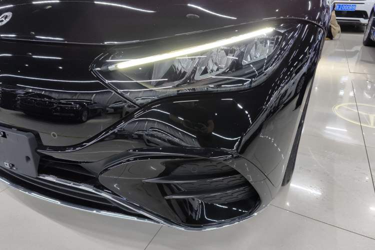 Used Mercedes-Benz EQE 2022 350 Pioneer Edition
