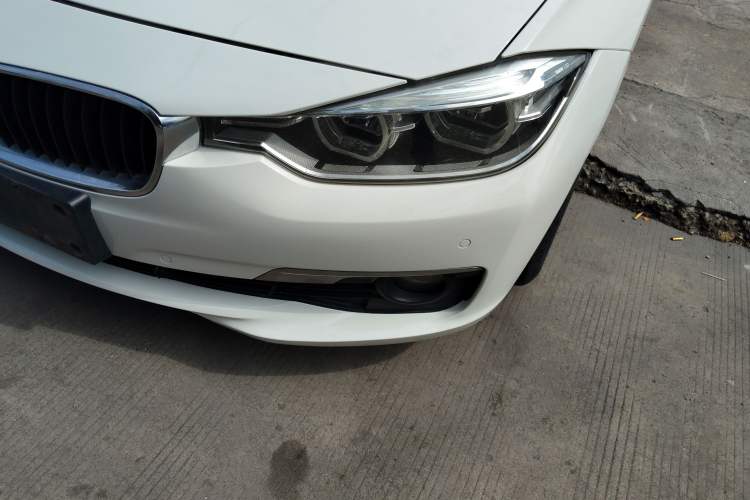 TDK.VehicleDetails.img