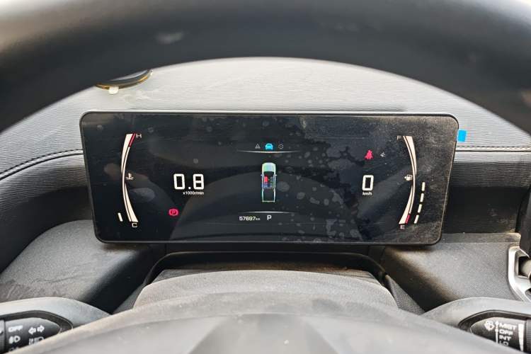 Used Great Wall King Kong Poer 2023 2.0T Automatic Diesel Two-Wheel-Drive Elite Version Flatbed GW4D20M