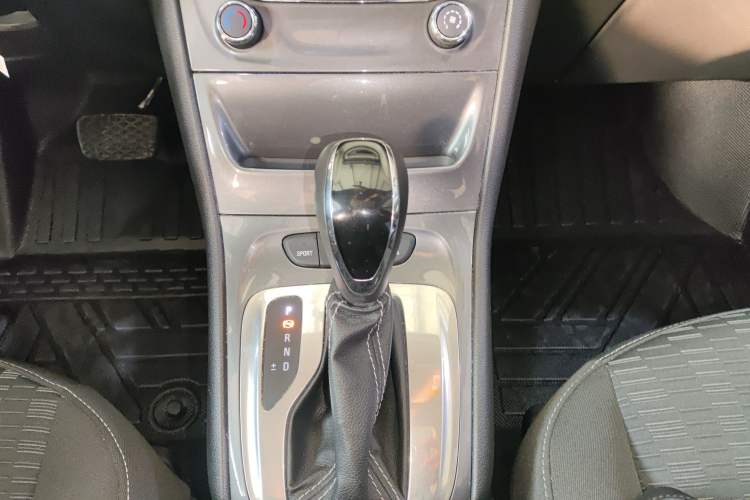 Used Buick Verano 2018 Hatchback 15S Automatic Ambition Model
