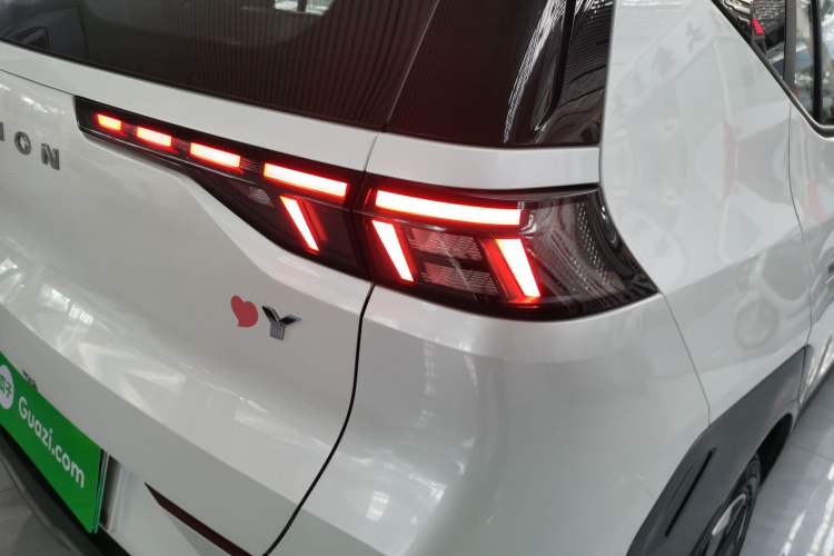 Used AION Y 2022 70 Enjoyment Edition Lithium Iron Phosphate
