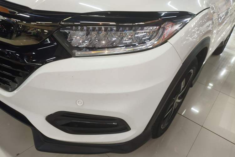 Used Honda Vezel 2020 1.5L CVT Luxury Edition
