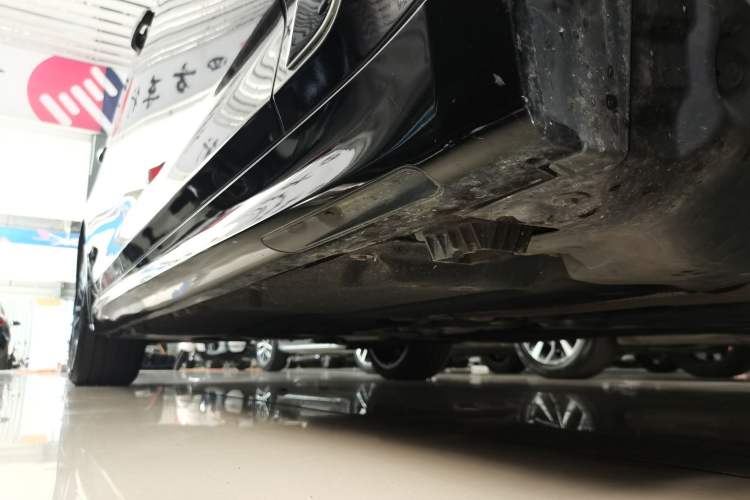 Used BMW 5 Series 2022 Restyled 530Li Leading Edition M Sport Package
