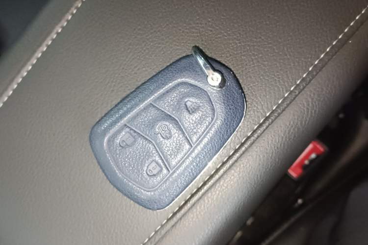 Used Cadillac XT4 2021 28T Two-Wheel Drive Tech Edition
