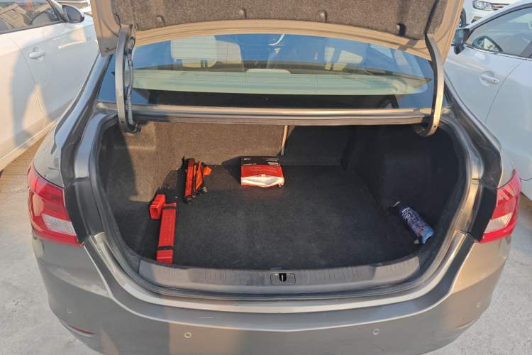 Used Buick GT 2015 15N Automatic Elite Version