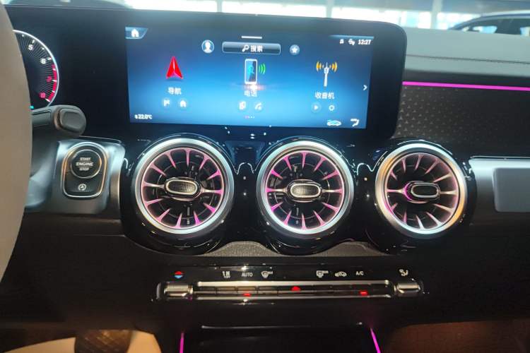 Used Mercedes-Benz GLB 2024 GLB 220 Fashion Model