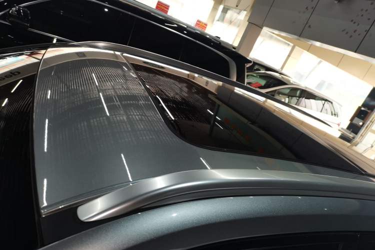 Used Wey VV6 2021 2.0T Two-Wheel Drive Smart Plus