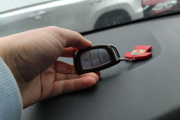 Used Hyundai ix25 2015 1.6L Automatic Two-Wheel Drive Smart GLS Trim