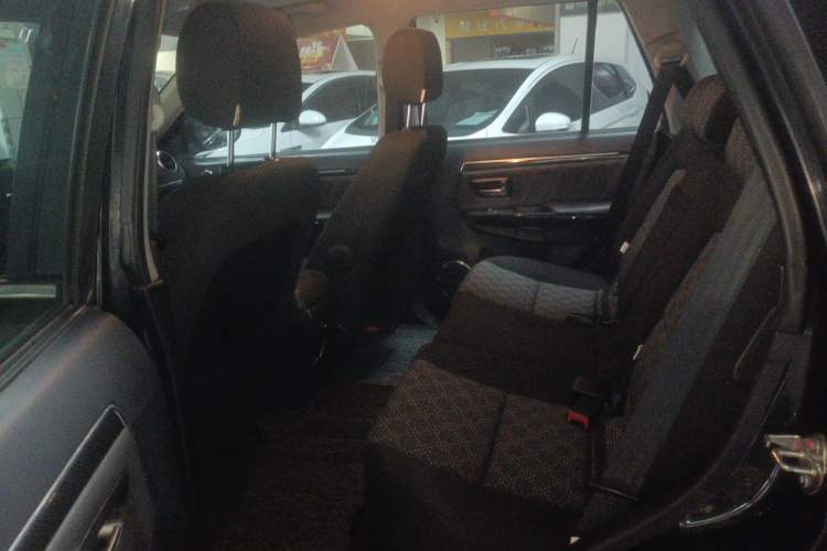 Used Haval H5 Classic 2015 2.0L Manual Two-Wheel Drive Entry-Level Trim
