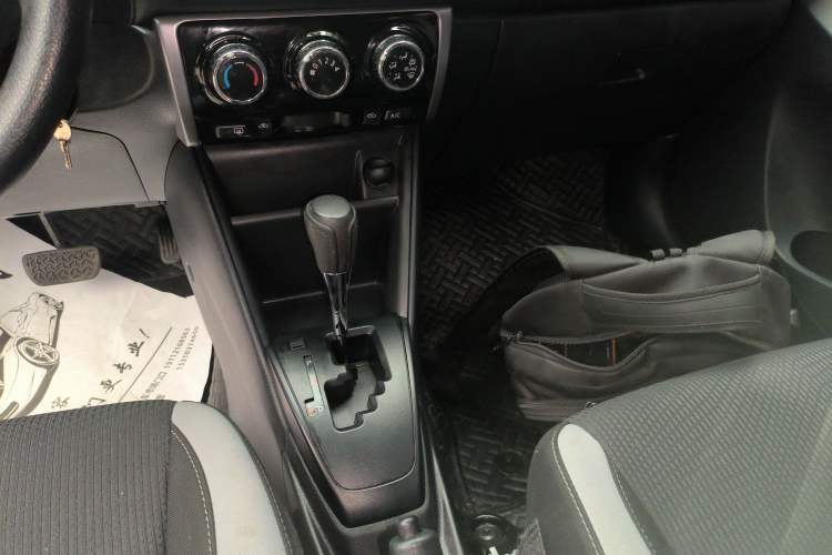 Used Toyota YARiS L 2021 X-Trail 1.5L CVT Leading Edition