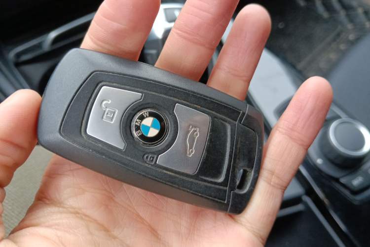 Used BMW 3 Series 2016 316Li Fashion Model
