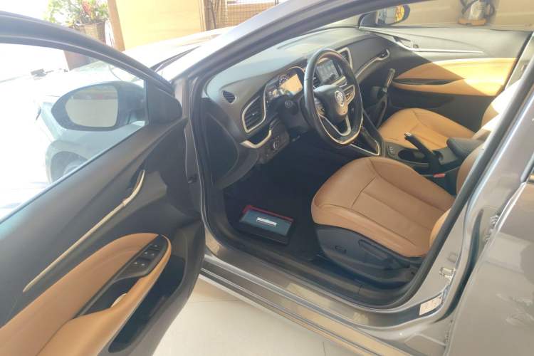 Used Buick GT 2018 18T Automatic Flagship Model
