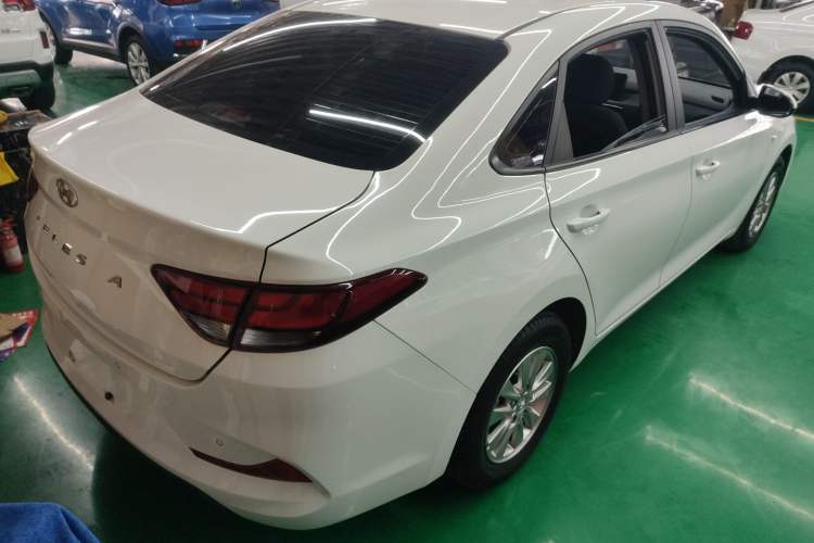 Used Hyundai Celesta 2020 1.6L Automatic GL Enjoyable Edition