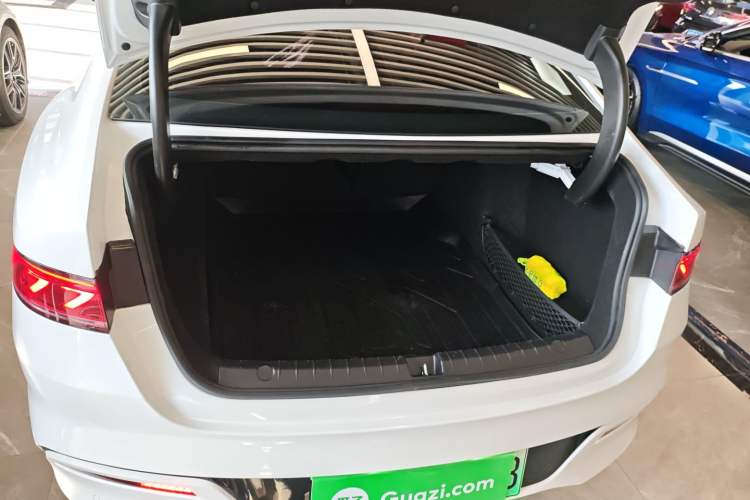 Used BYD Qin PLUS 2023 Champion Edition DM-i 55KM Leading Model
