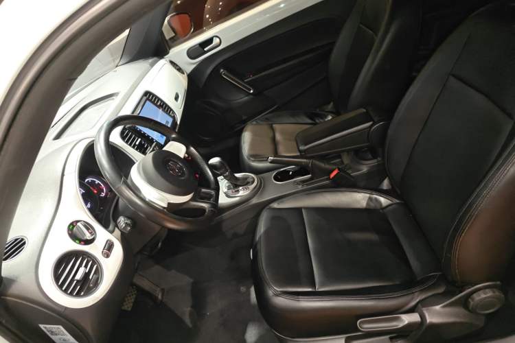 Used Volkswagen Beetle 2015 280TSI
