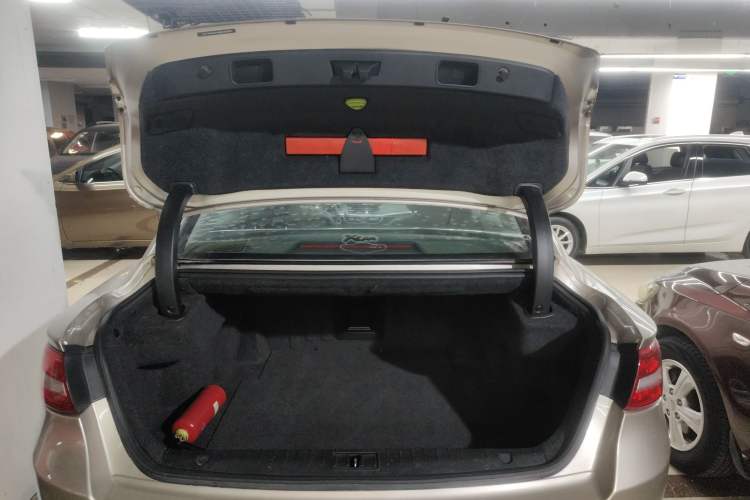 Used Geely Auto Emgrand GT 2016 2.4L Comfort Version
