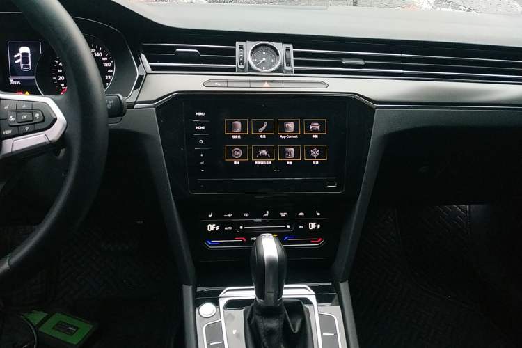 Used Volkswagen Magotan 2020 330TSI DSG Leading Model
