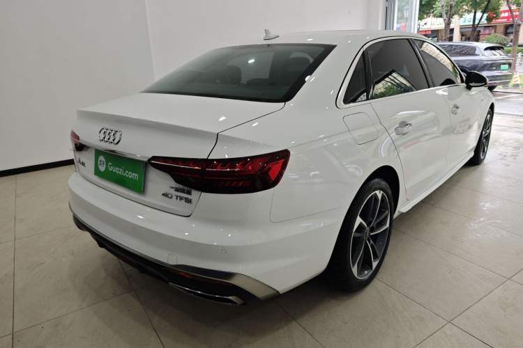 Used Audi A4L 2022 40 TFSI Fashion Dynamic Model
