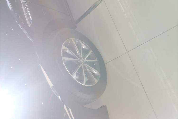 Used BYD Qin PLUS 2024 HONOR Edition DM-i 55KM Leading Model
