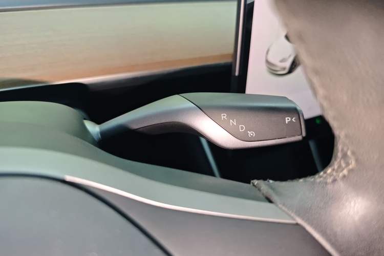 Used Tesla Model 3 2019 Standard Range Rear-Drive Upgraded Version
