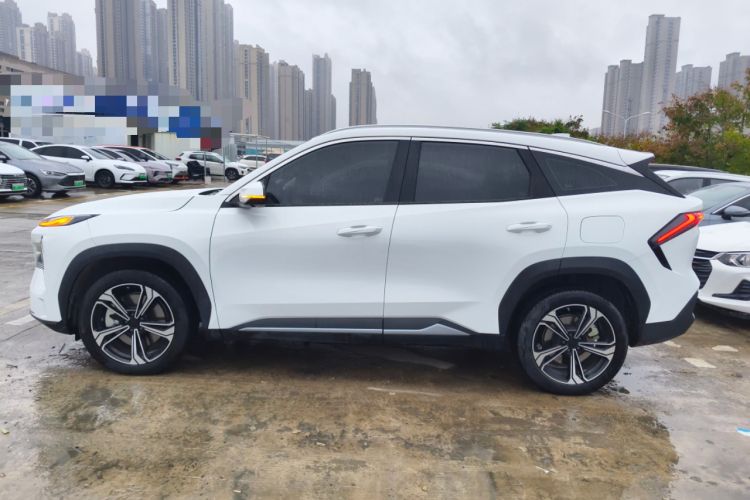 Used  L7 2023 1.5T 115 km MAX
