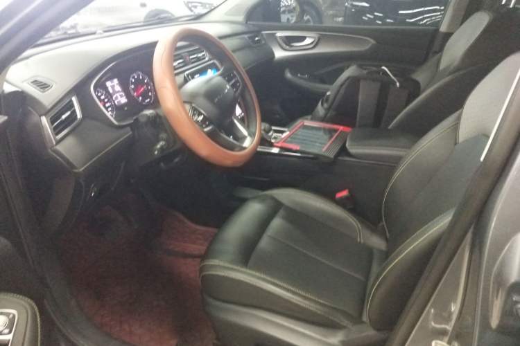 Used Roewe RX5 2020 PLUS 300TGI Automatic Ali National Style Luxury Edition