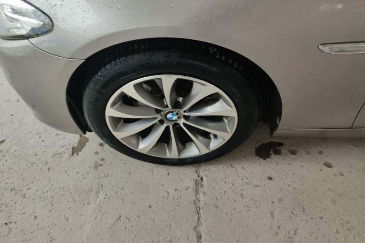 Used BMW 5 Series 2017 525Li Leading Model