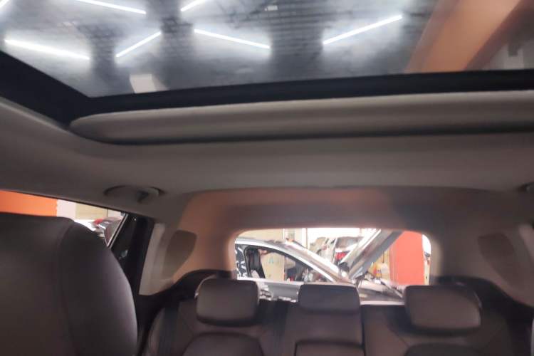 Used GAC Trumpchi GS4 2017 235T Automatic Two-Wheel Drive Luxury Smart Connectivity Version
