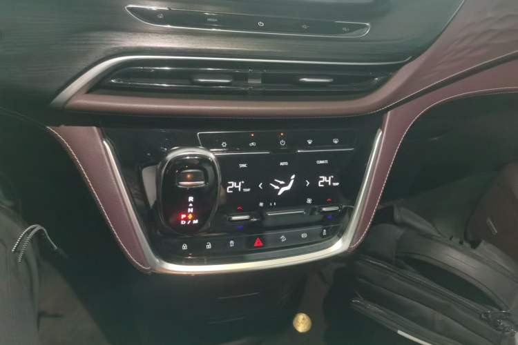 Used Buick GL8 2022 Avenir Aivia Six-Seat Deluxe Edition