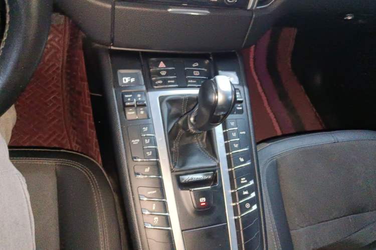 Used Porsche Macan 2017 Macan 2.0T
