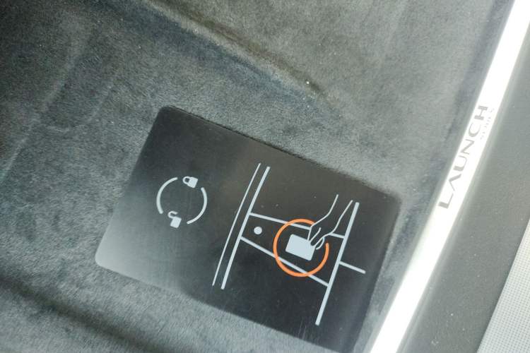 Used Tesla Model Y 2025 Long-Range All-Wheel Drive First Edition