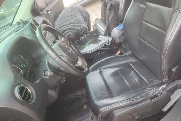 Used  Compass 2012 2.4L Four-Wheel Drive Urban Edition