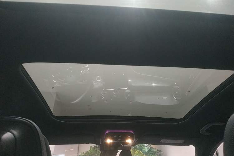 Used Mercedes-Benz C-Class 2024 Second Facelift C 260 L Sport Edition
