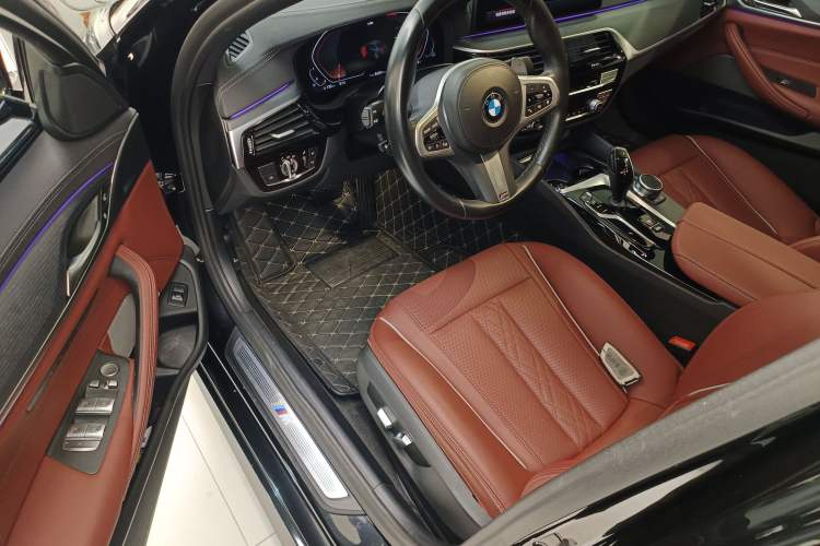 Used BMW 5 Series 2022 Restyled 530Li Leading Edition M Sport Package