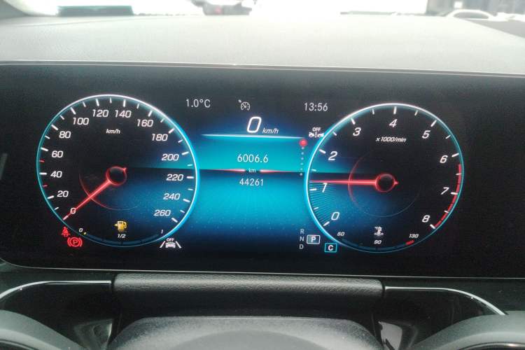 Used Mercedes-Benz GLA 2023 GLA 200
