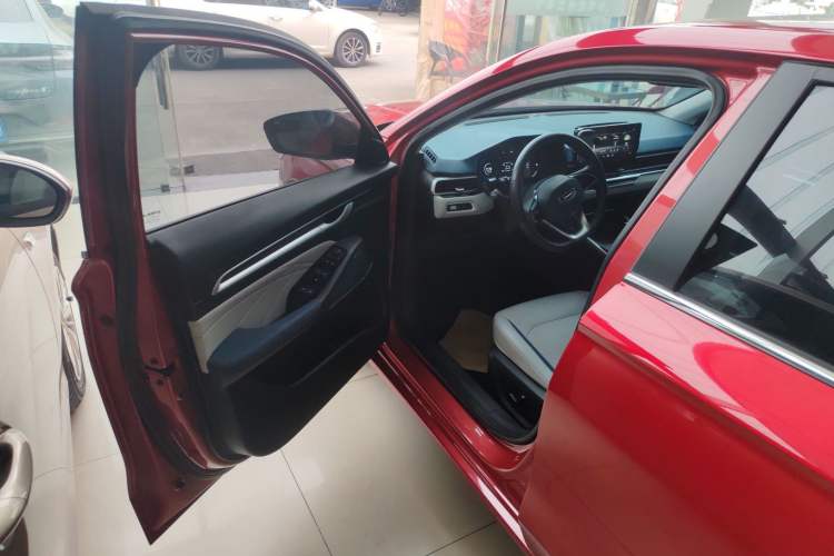 Used Geely Auto Emgrand 2022 4th Generation 1.5L CVT Flagship Model
