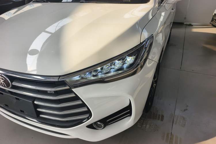 Used BYD Song MAX 2017 1.5T Automatic Smart Connect Elite 7-Seater