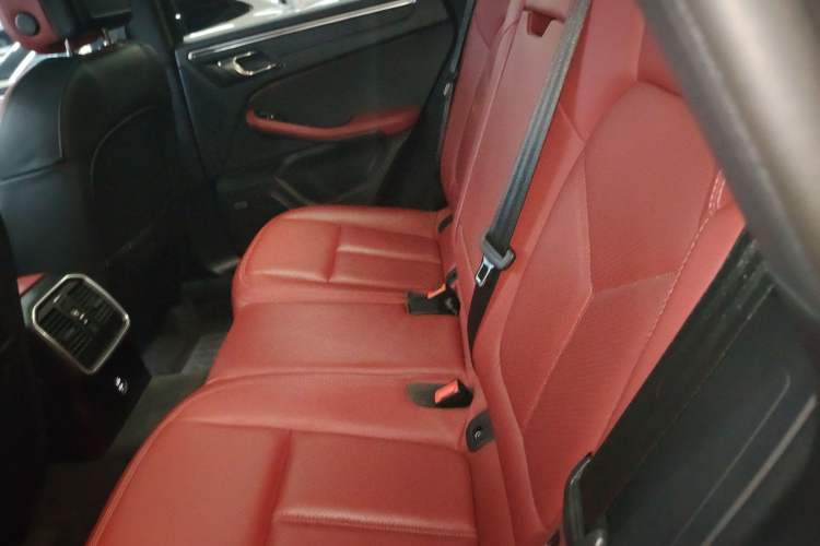 Used Porsche Macan 2023 Macan 2.0T
