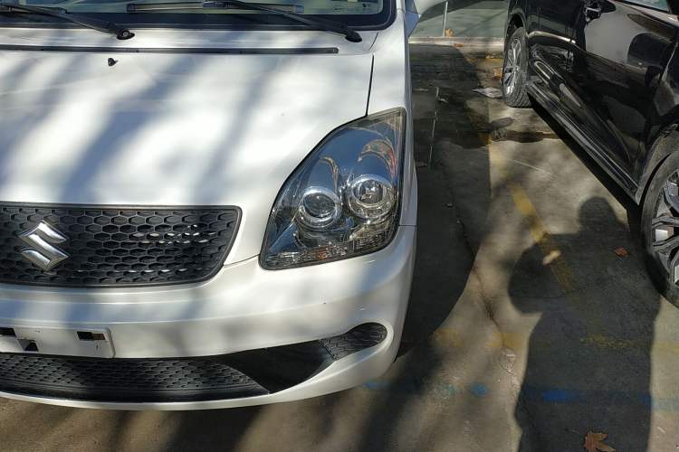 Used Suzuki Wagon R 2013 Venture Edition 1.0L Manual Economy Model
