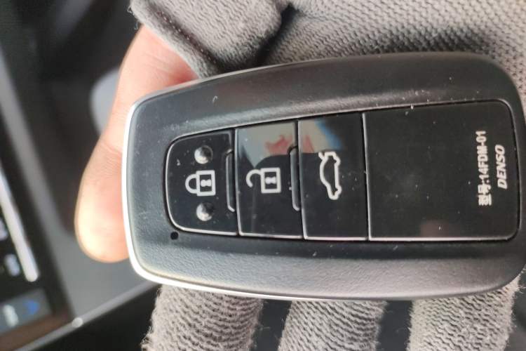 Used Toyota Avalon 2021 2.5L Luxury Edition
