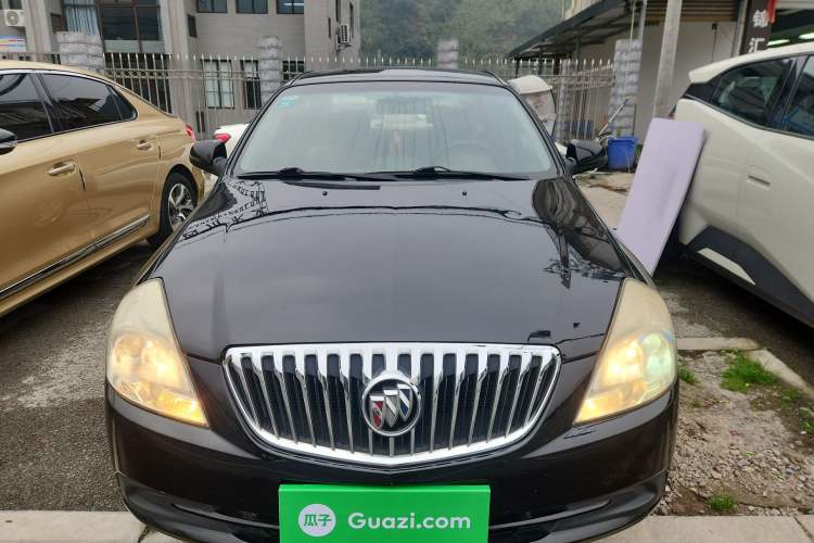 Used Buick Excelle 2015 1.5L Manual Classic Trim
