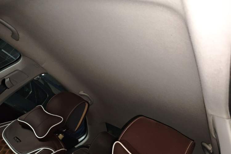 Used Volkswagen Santana 2013 1.6L Manual Fashion Edition
