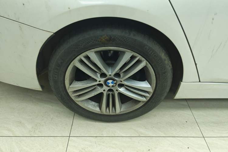 Used BMW 3 Series 2016 320Li Ambition Model
