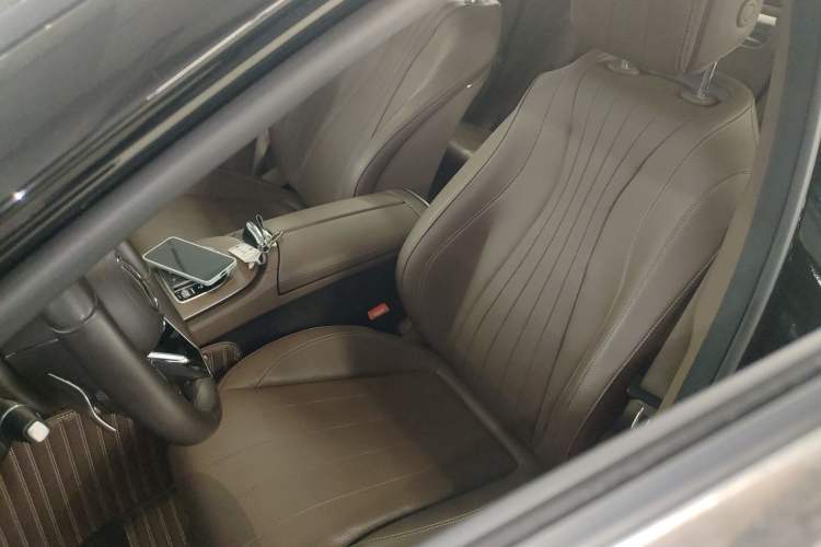 Used Mercedes-Benz E-Class 2022 E 300 L Stylish Model
