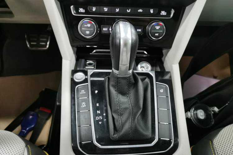 Used Volkswagen FAW-Volkswagen CC 2019 380TSI Yeyan Edition China V Standard
